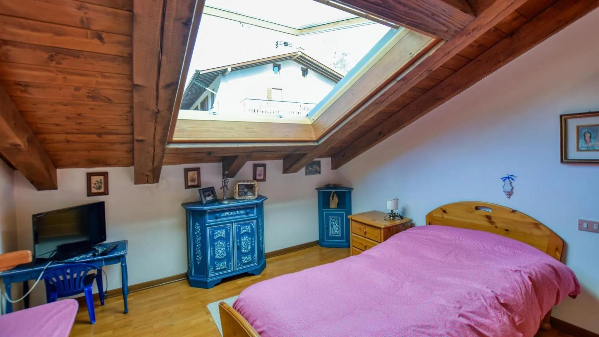 2 Bedroom Amazing Apartment In San Vito Di Cadore