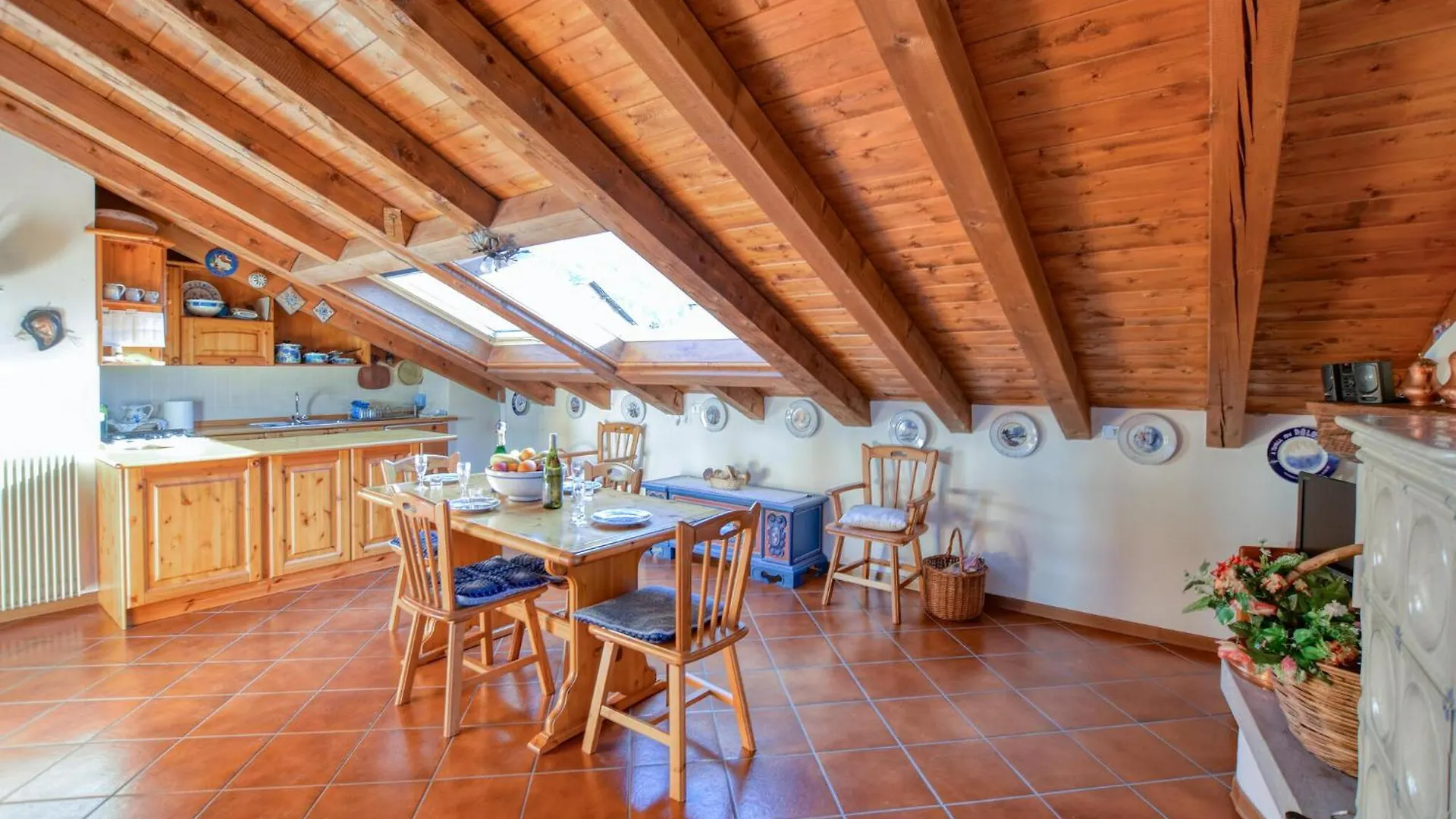 2 Bedroom Amazing Apartment In San Vito Di Cadore 0*,